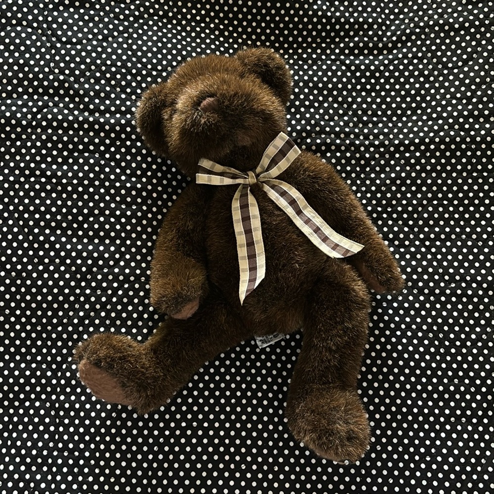 Like New! Brown Russ “Rothschild” Bear